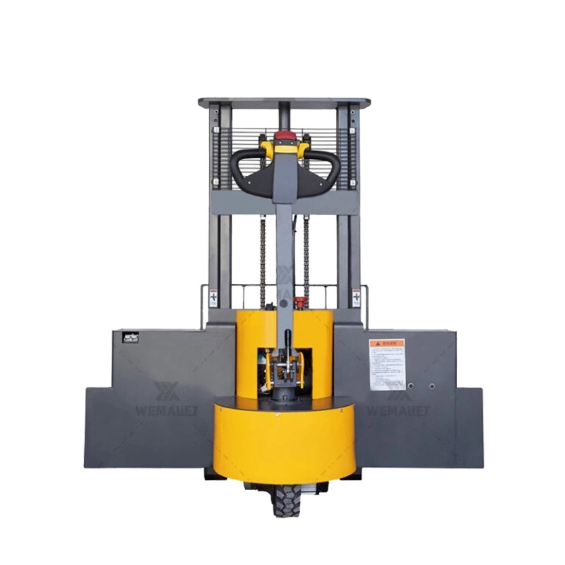 CDD-R All-Terrain Electric Stacker 1500kg