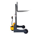 CDD-R All-Terrain Electric Stacker 1500kg